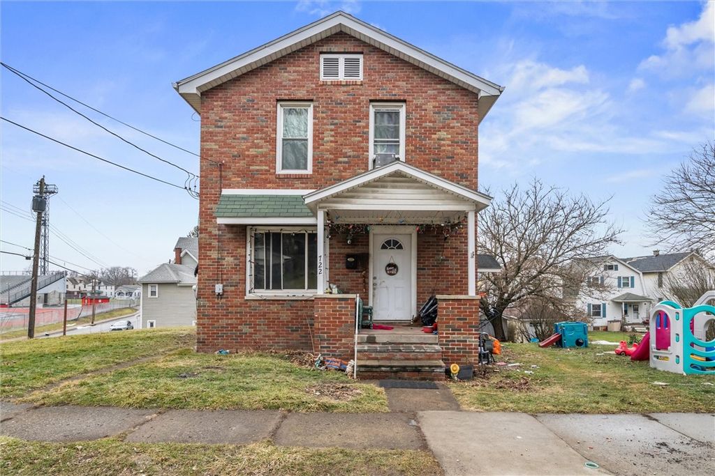 722 Superior St, New Castle, PA 16101