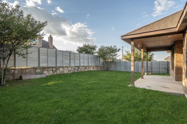 1613 Canary Lane, Argyle, TX 76226
