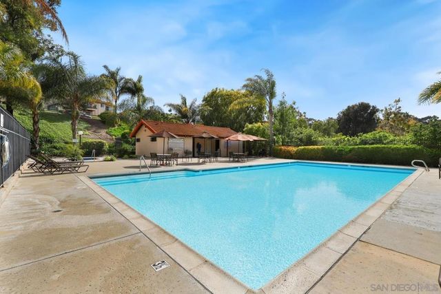 2823 Andover Ave, Carlsbad, CA 92010