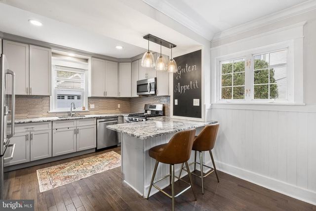 2420 WYNNEFIELD DR, Havertown, PA 19083