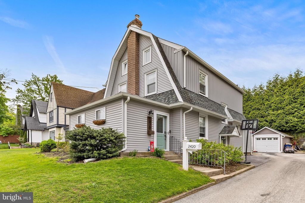 2420 WYNNEFIELD DR, Havertown, PA 19083
