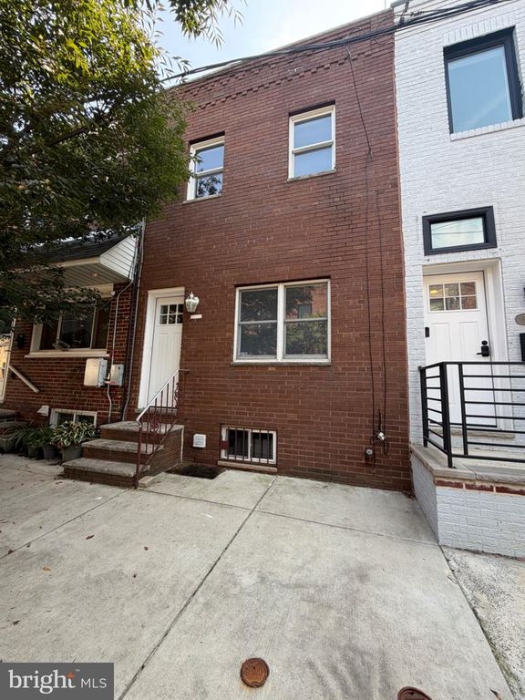 1322 MCCLELLAN ST, PHILADELPHIA, PA 19148 — photo 2