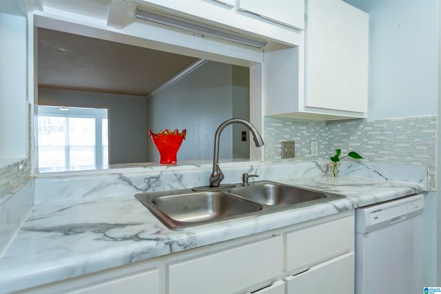 1207 Morning Sun Dr, Birmingham, AL 35242