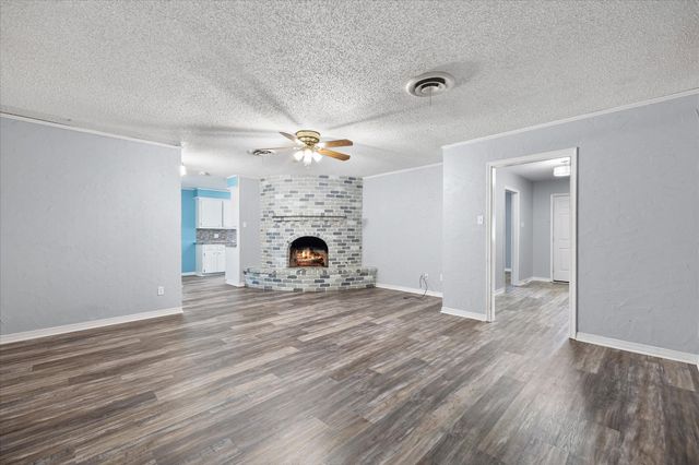 2308 Royal Lane, Greenville, TX 75402