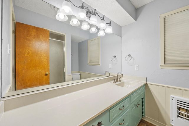 2308 Royal Lane, Greenville, TX 75402