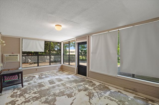 2308 Royal Lane, Greenville, TX 75402