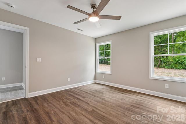 209 W 17th Street, Kannapolis, NC 28081