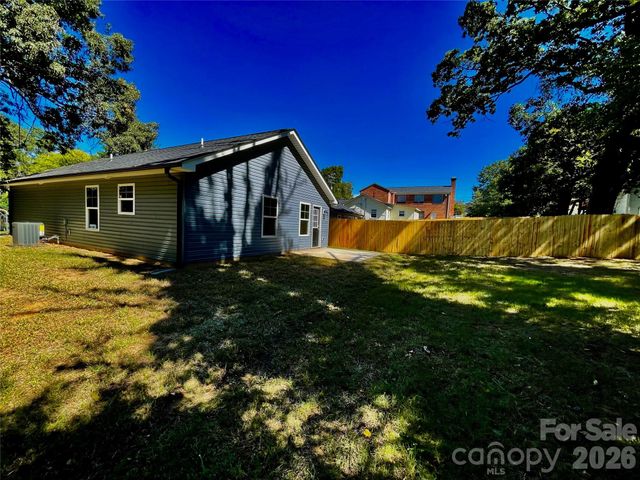 209 W 17th Street, Kannapolis, NC 28081