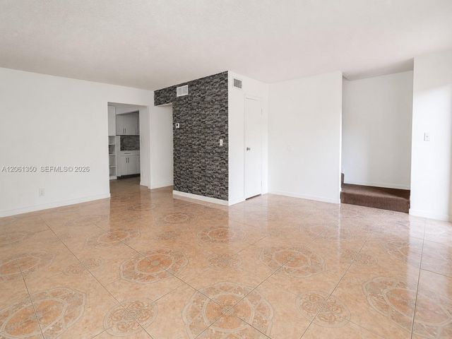 2634 NW 60th Way 179, Sunrise, FL 33313