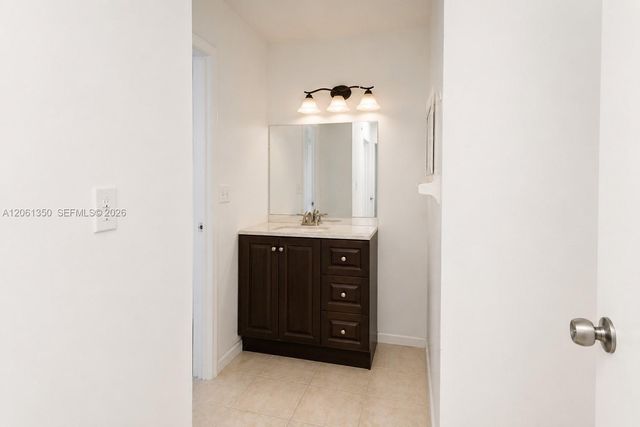 2634 NW 60th Way 179, Sunrise, FL 33313