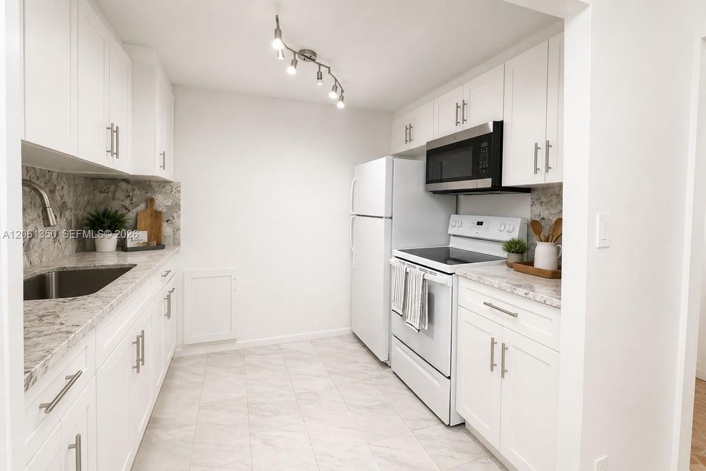 2634 NW 60th Way 179, Sunrise, FL 33313