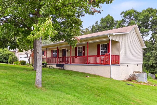 160 Pine Ridge Drive, Dayton, TN 37321