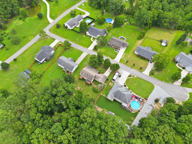 160 Pine Ridge Drive, Dayton, TN 37321