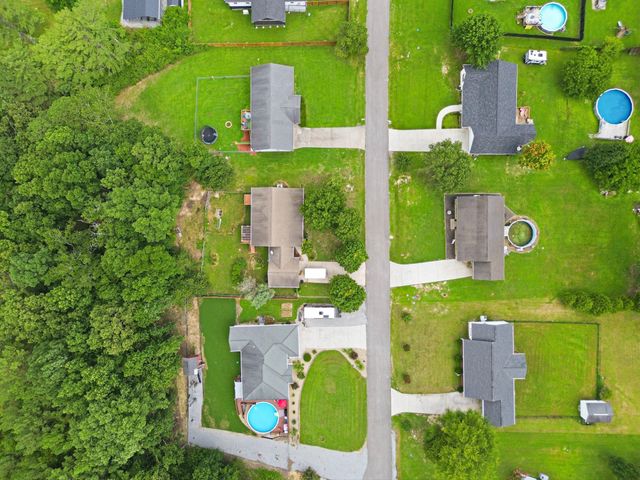 160 Pine Ridge Drive, Dayton, TN 37321