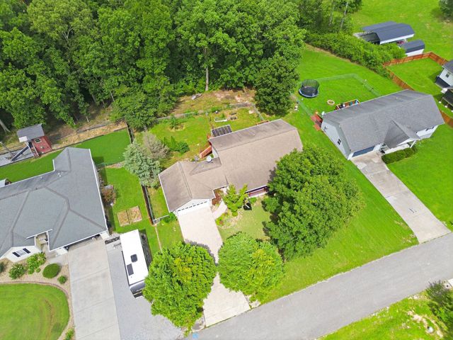 160 Pine Ridge Drive, Dayton, TN 37321