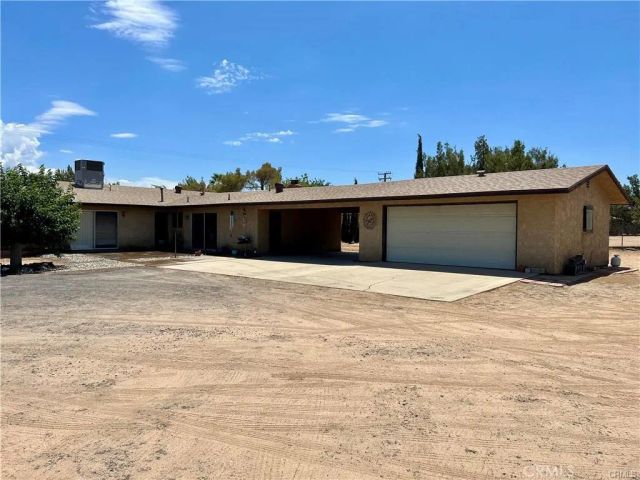 8978 7th, Hesperia, CA 92345
