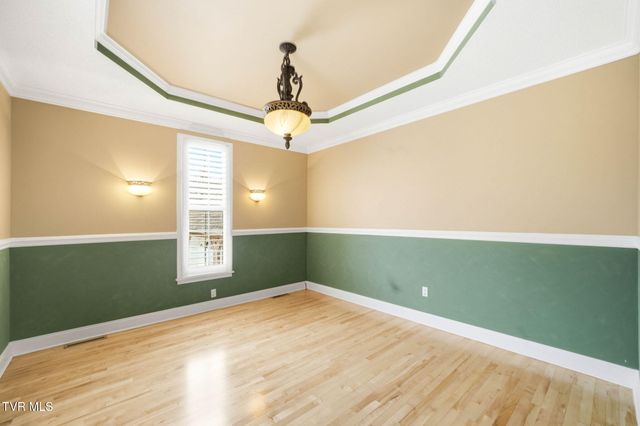 2070 King College Road, Bristol, TN 37620