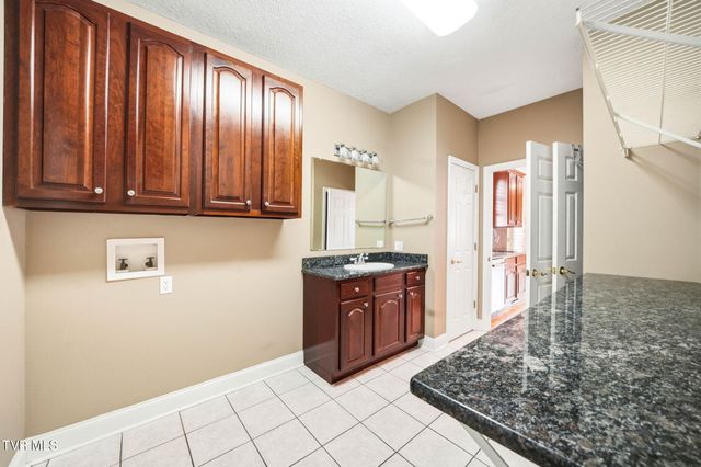 2070 King College Road, Bristol, TN 37620