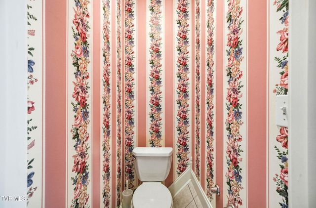 2070 King College Road, Bristol, TN 37620