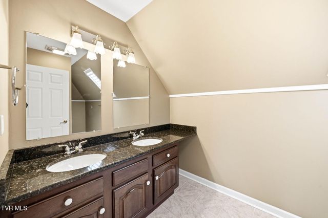 2070 King College Road, Bristol, TN 37620