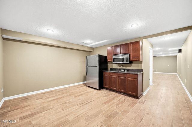 2070 King College Road, Bristol, TN 37620