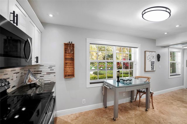 933 Cypress Grove Dr 102, Pompano Beach, FL 33069