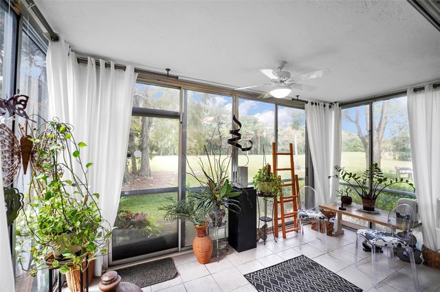 933 Cypress Grove Dr 102, Pompano Beach, FL 33069