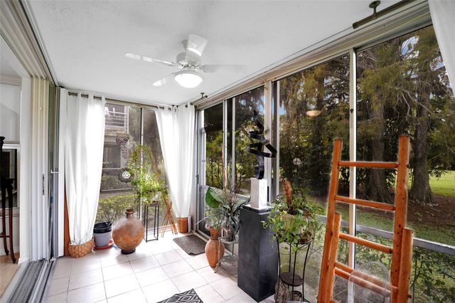 933 Cypress Grove Dr 102, Pompano Beach, FL 33069