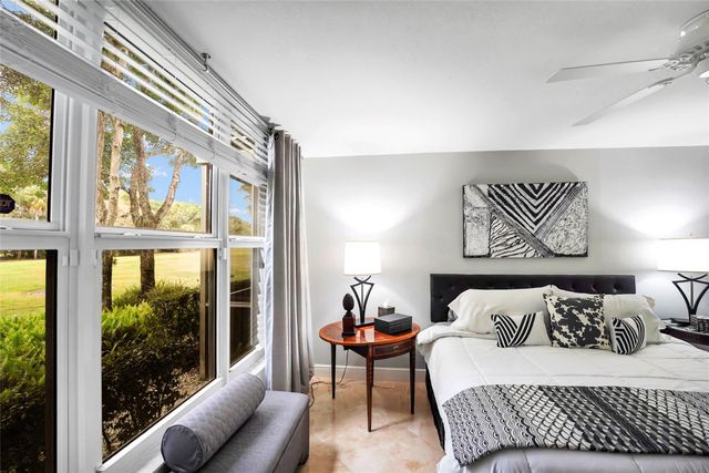 933 Cypress Grove Dr 102, Pompano Beach, FL 33069