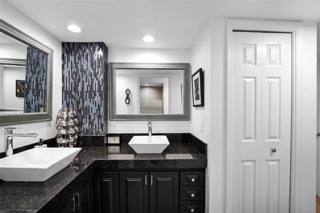 933 Cypress Grove Dr 102, Pompano Beach, FL 33069