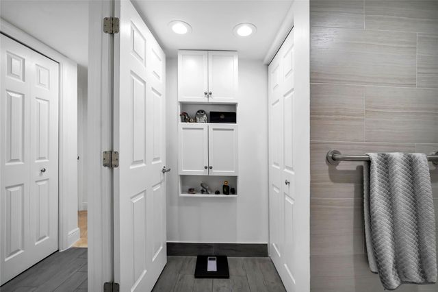 933 Cypress Grove Dr 102, Pompano Beach, FL 33069