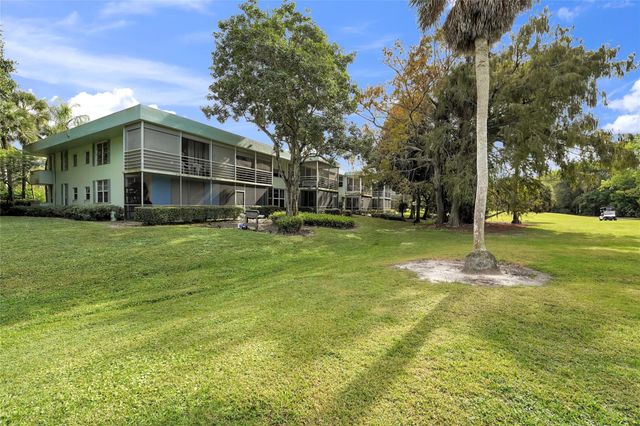 933 Cypress Grove Dr 102, Pompano Beach, FL 33069