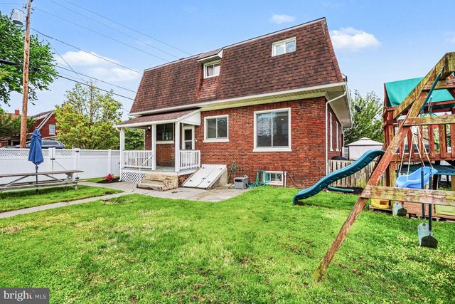 851 LOCUST ST, Columbia, PA 17512