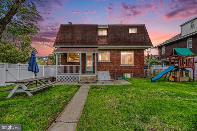 851 LOCUST ST, Columbia, PA 17512