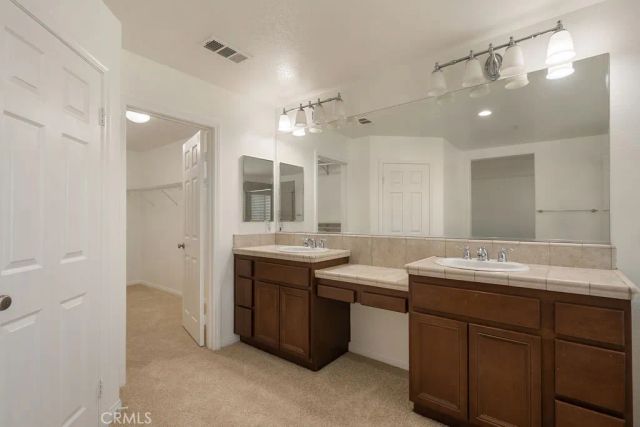 25574 Hyacinth Street, Corona, CA 92883