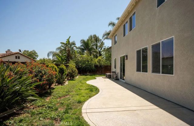 25574 Hyacinth Street, Corona, CA 92883