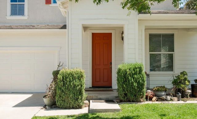 25574 Hyacinth Street, Corona, CA 92883