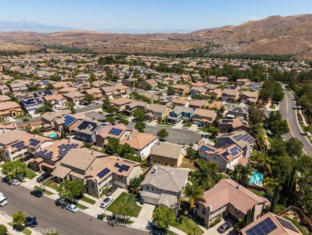 25574 Hyacinth Street, Corona, CA 92883