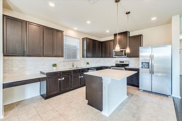 815 Sand Hill Branch DR, Austin, TX 78748