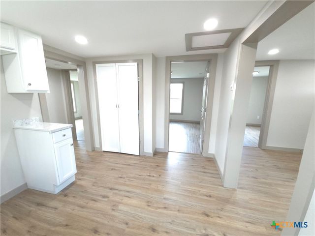 2605 Plainview Street, Victoria, TX 77901