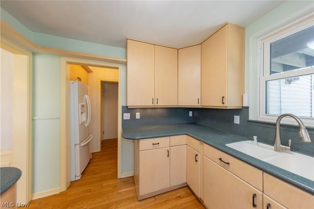 2614 Charney Road, University Heights, OH 44118