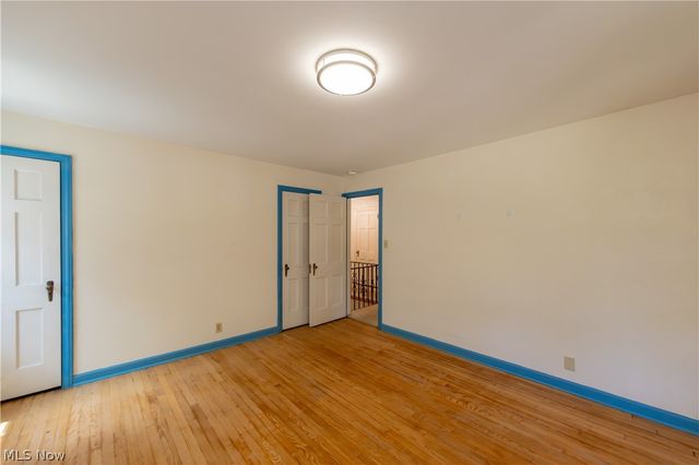2614 Charney Road, University Heights, OH 44118
