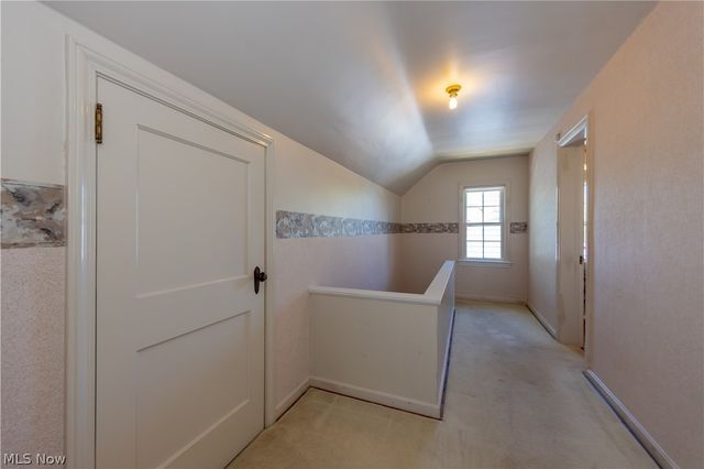 2614 Charney Road, University Heights, OH 44118