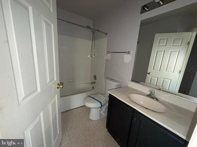 12119 SUTTON LN, Bowie, MD 20720