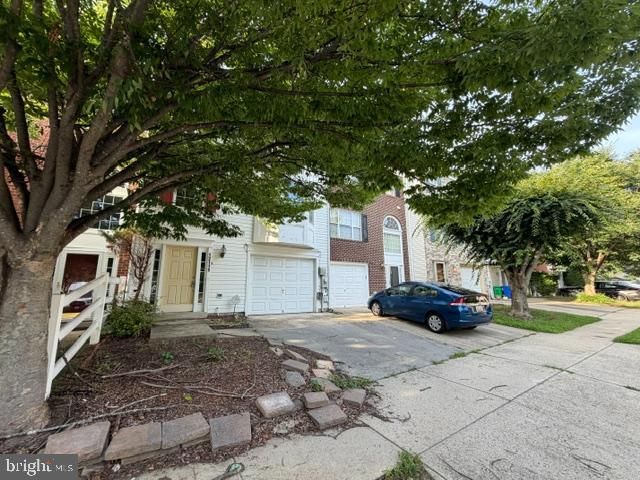 12119 SUTTON LN, Bowie, MD 20720