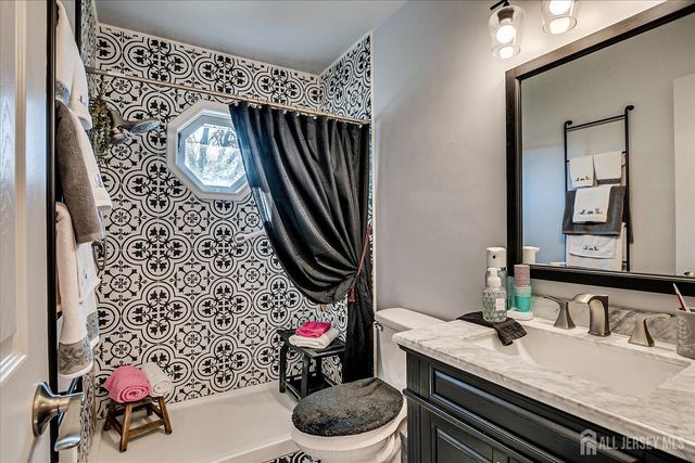 615 Greenwood Avenue, Old Bridge, NJ 08879