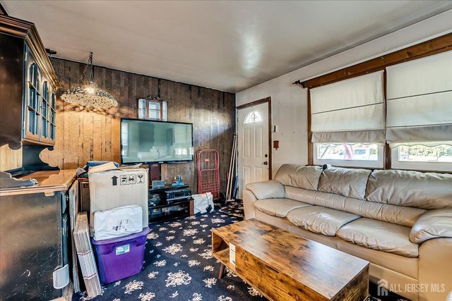 615 Greenwood Avenue, Old Bridge, NJ 08879