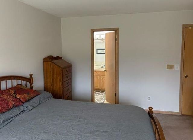 16600 Sarjay Drive, Clinton Township, MI 48038