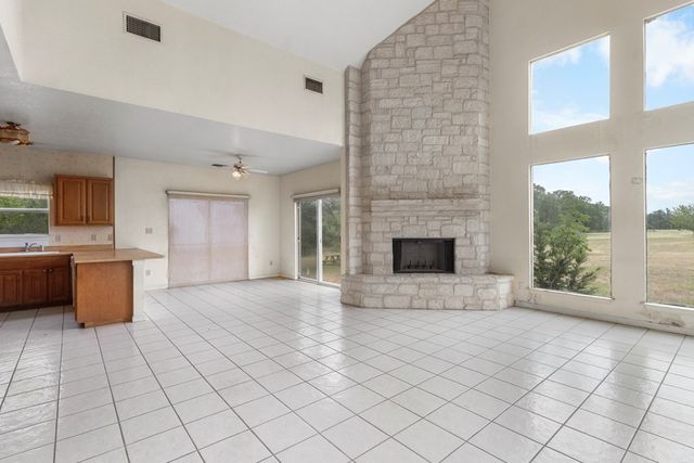 369 Deer Valley Rd, Bandera, TX 78003