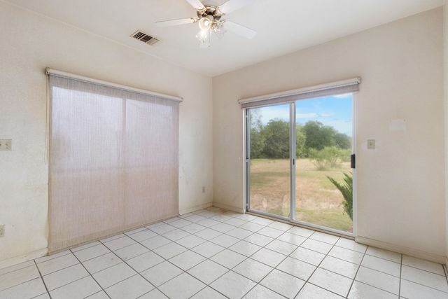 369 Deer Valley Rd, Bandera, TX 78003